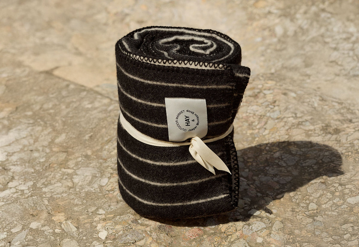 Outdoor Market Throw, Jasper morrison shop, Hay