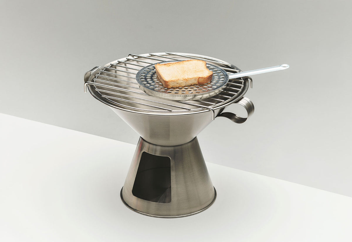 Outdoor Market Toaster Pan, Jasper morrison shop, Hay