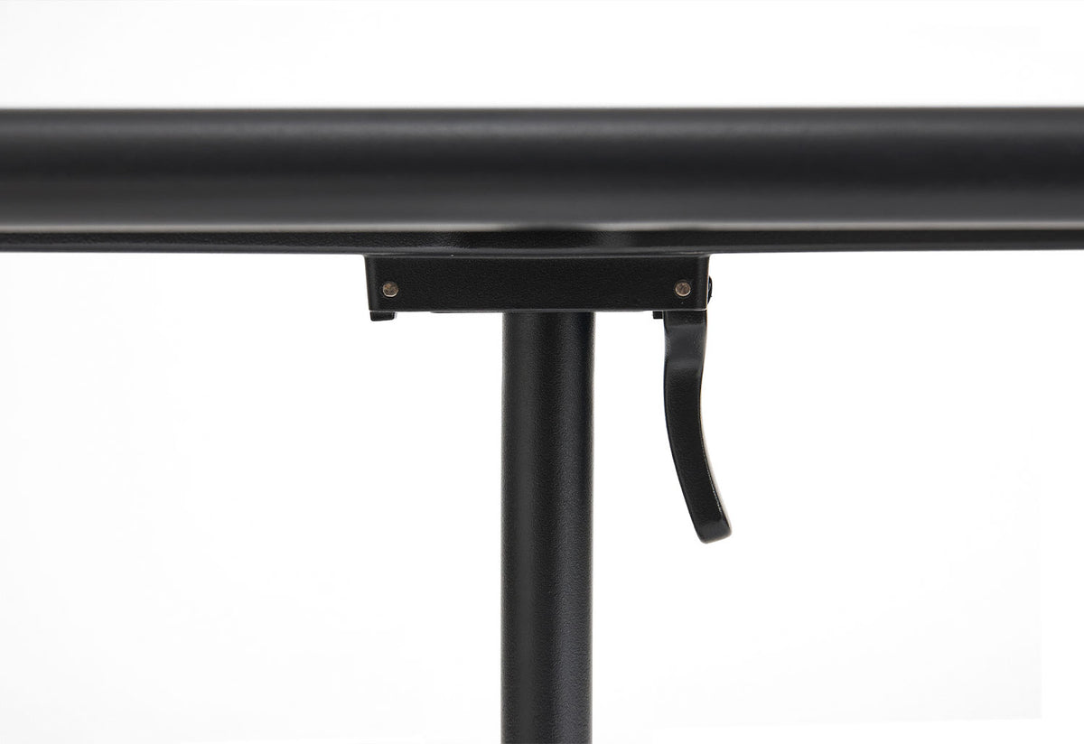 Deville Table, Julien renault, Hay