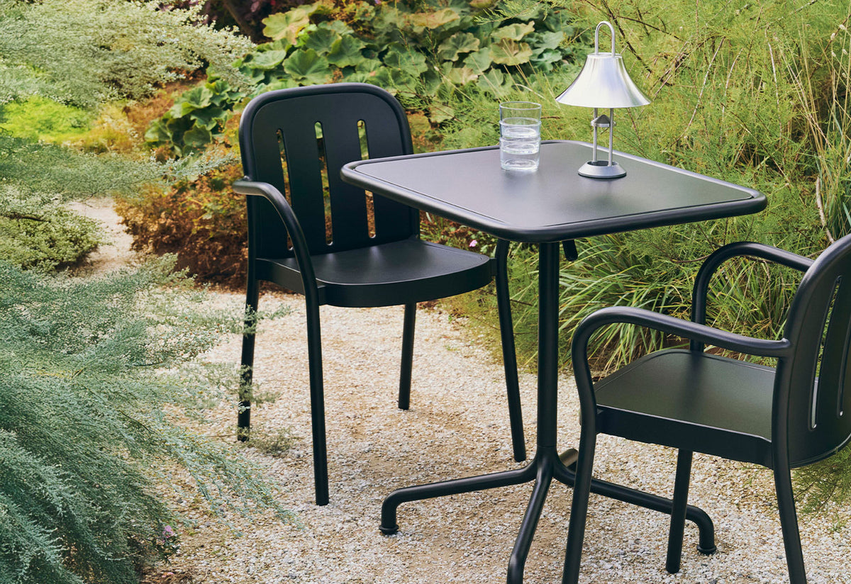 Deville Table, Julien renault, Hay