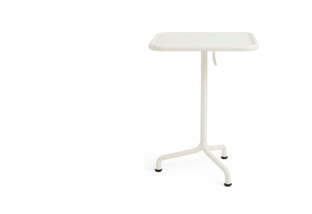 Deville Table, Julien renault, Hay