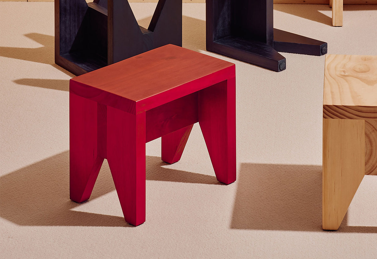 Manolito Stool, Marc morro, Hay