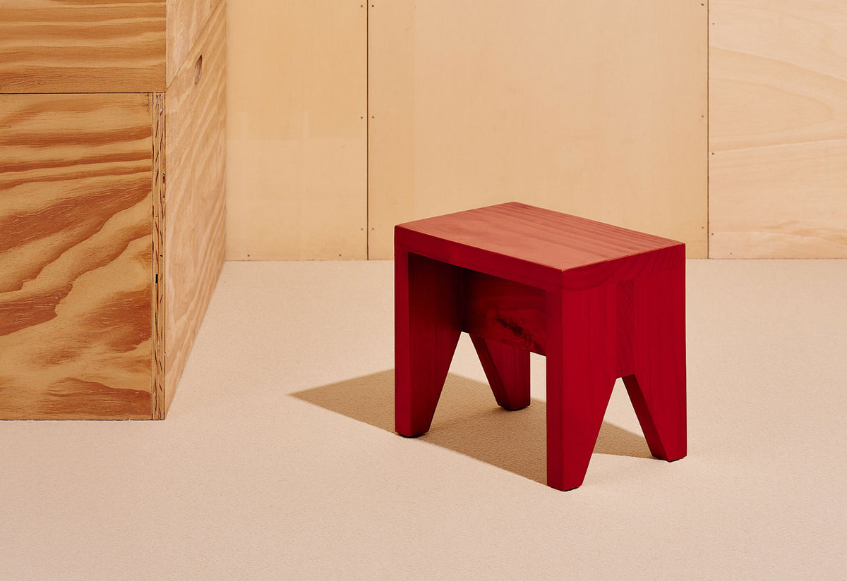 Manolito Stool, Marc morro, Hay