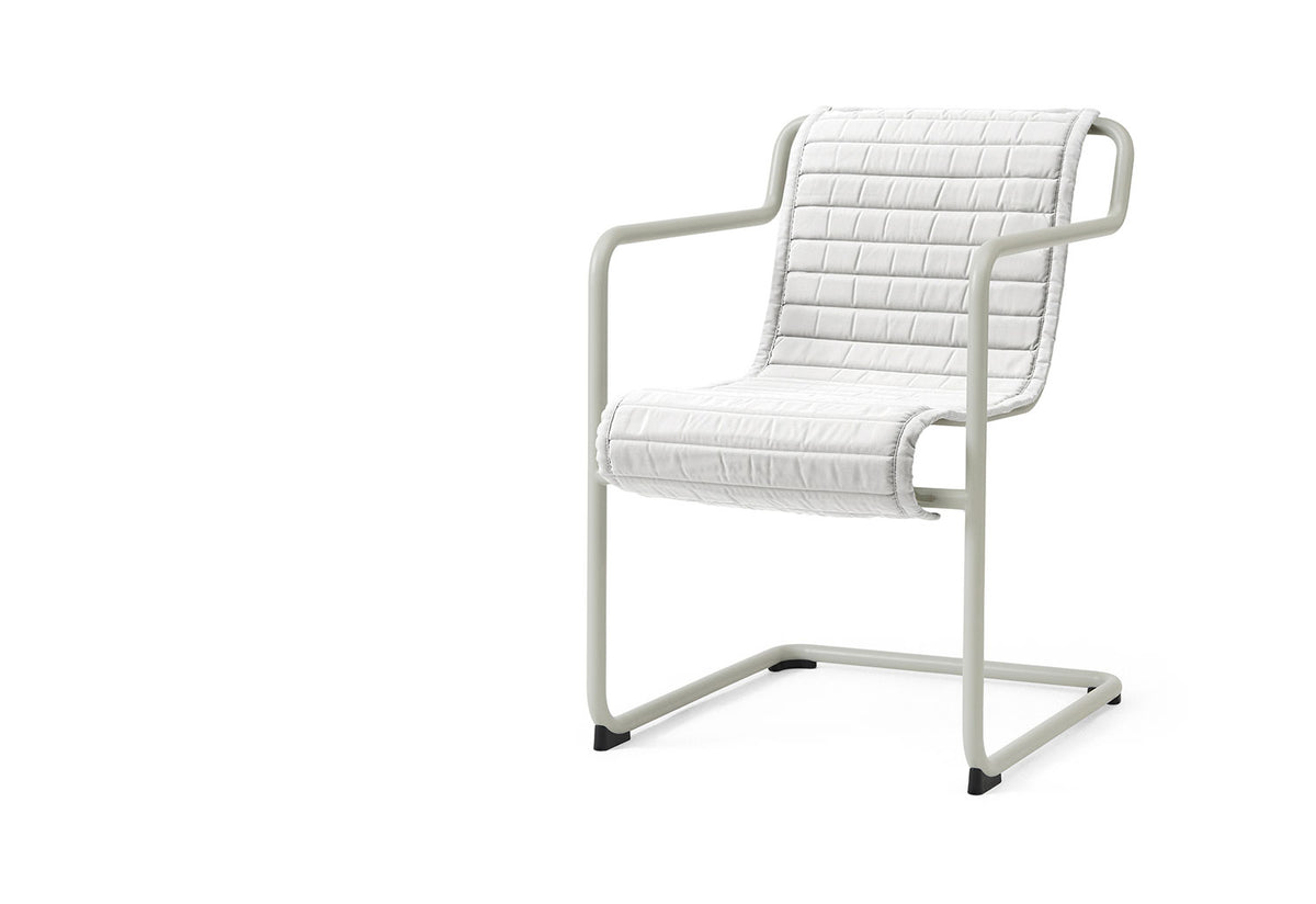 Palissade Cantilever Dining Armchair, Ronan bouroullec, Hay