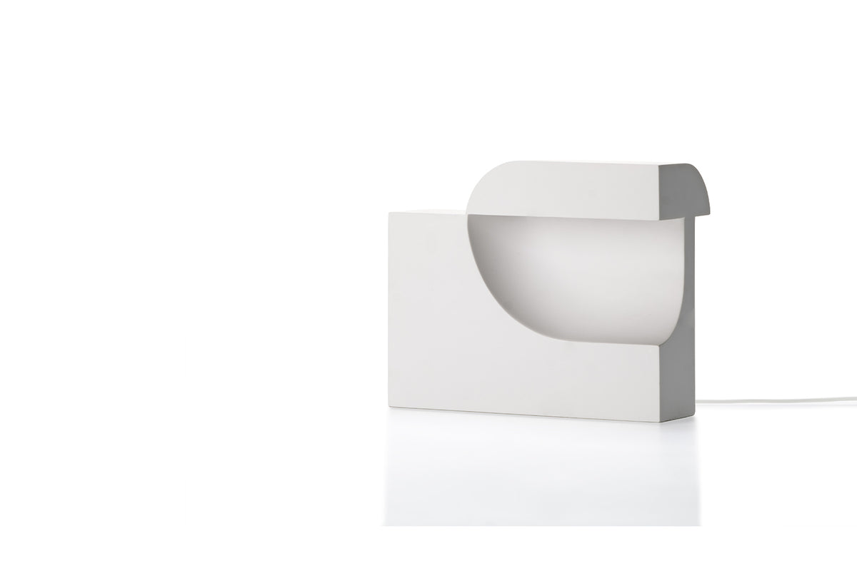 Moby 1 Table Lamp, Jonas trampedach, Karakter