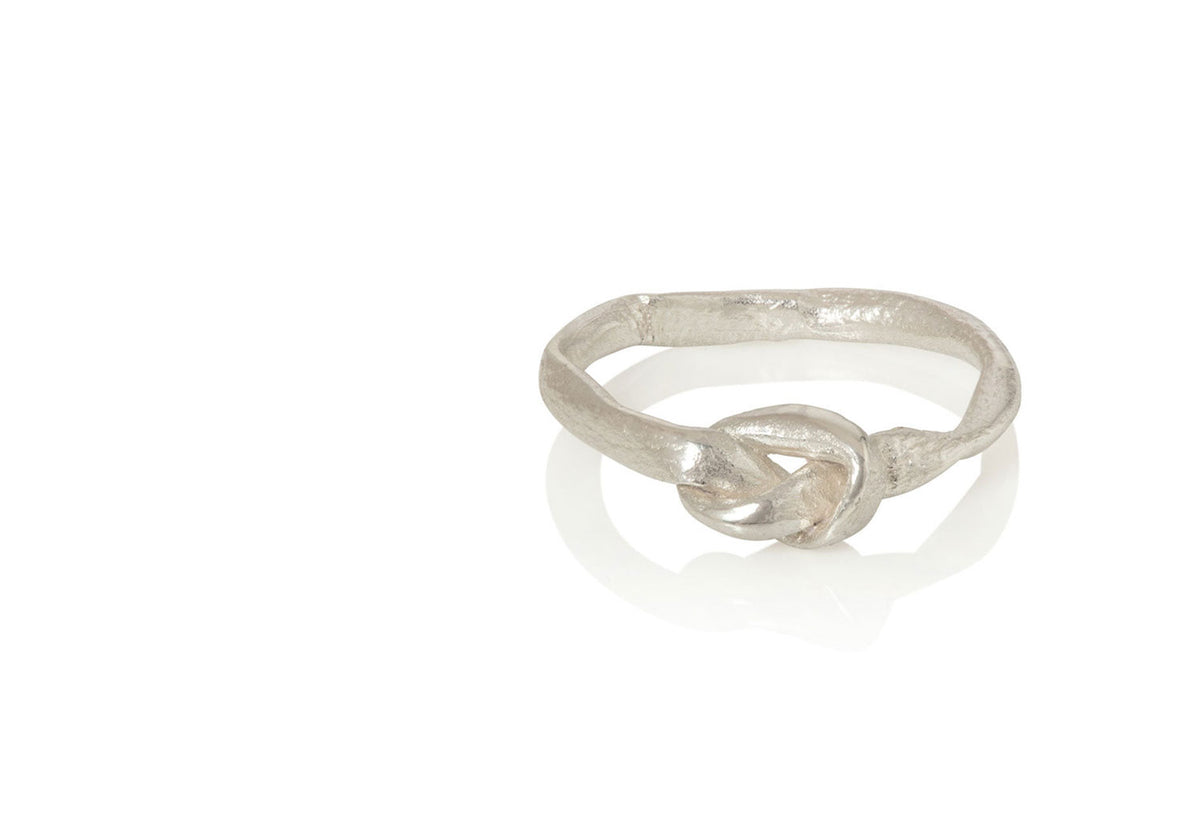 Bashed Knot Ring, Kei tominaga