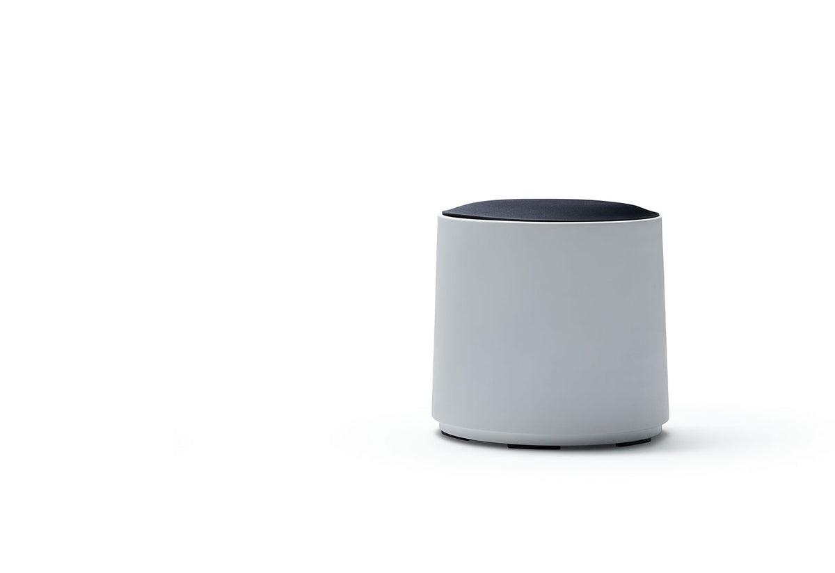 Lissoni Outdoor Stool, Piero lissoni, Knoll