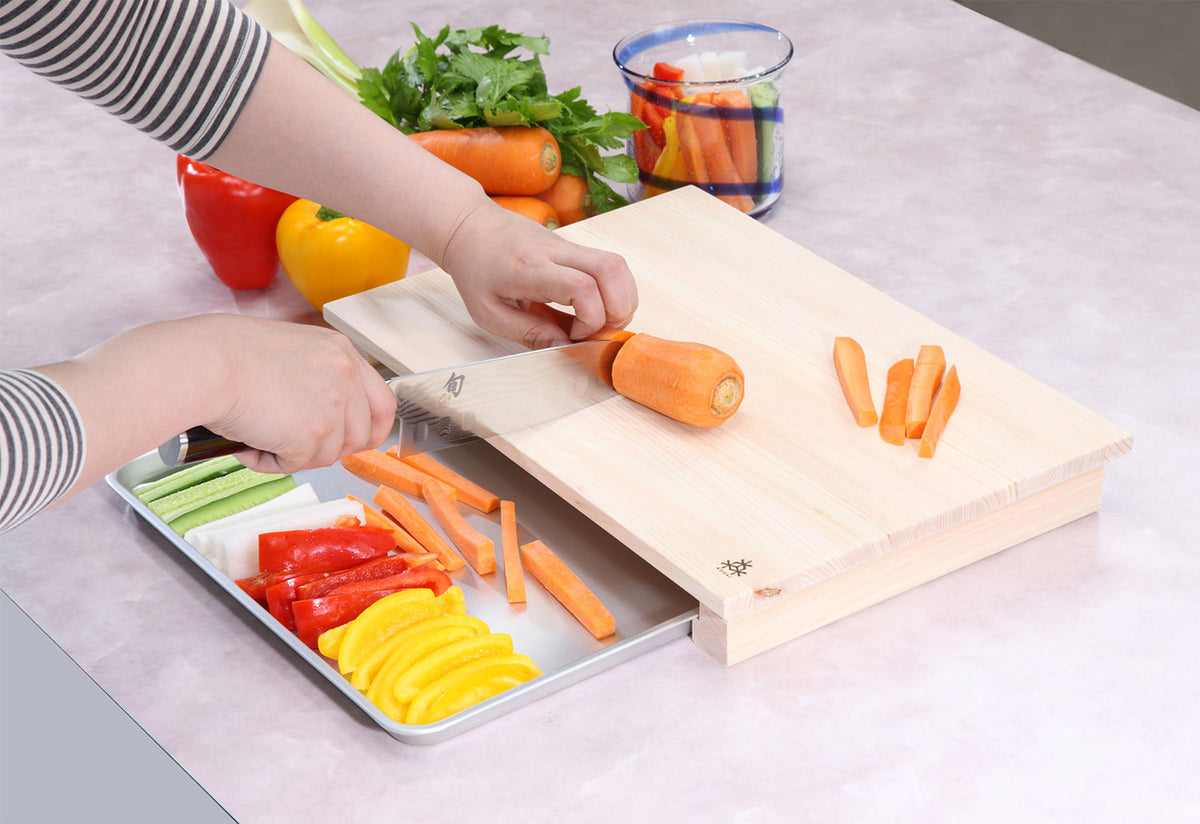 Hinoki Cutting Board with Tray, Kodai