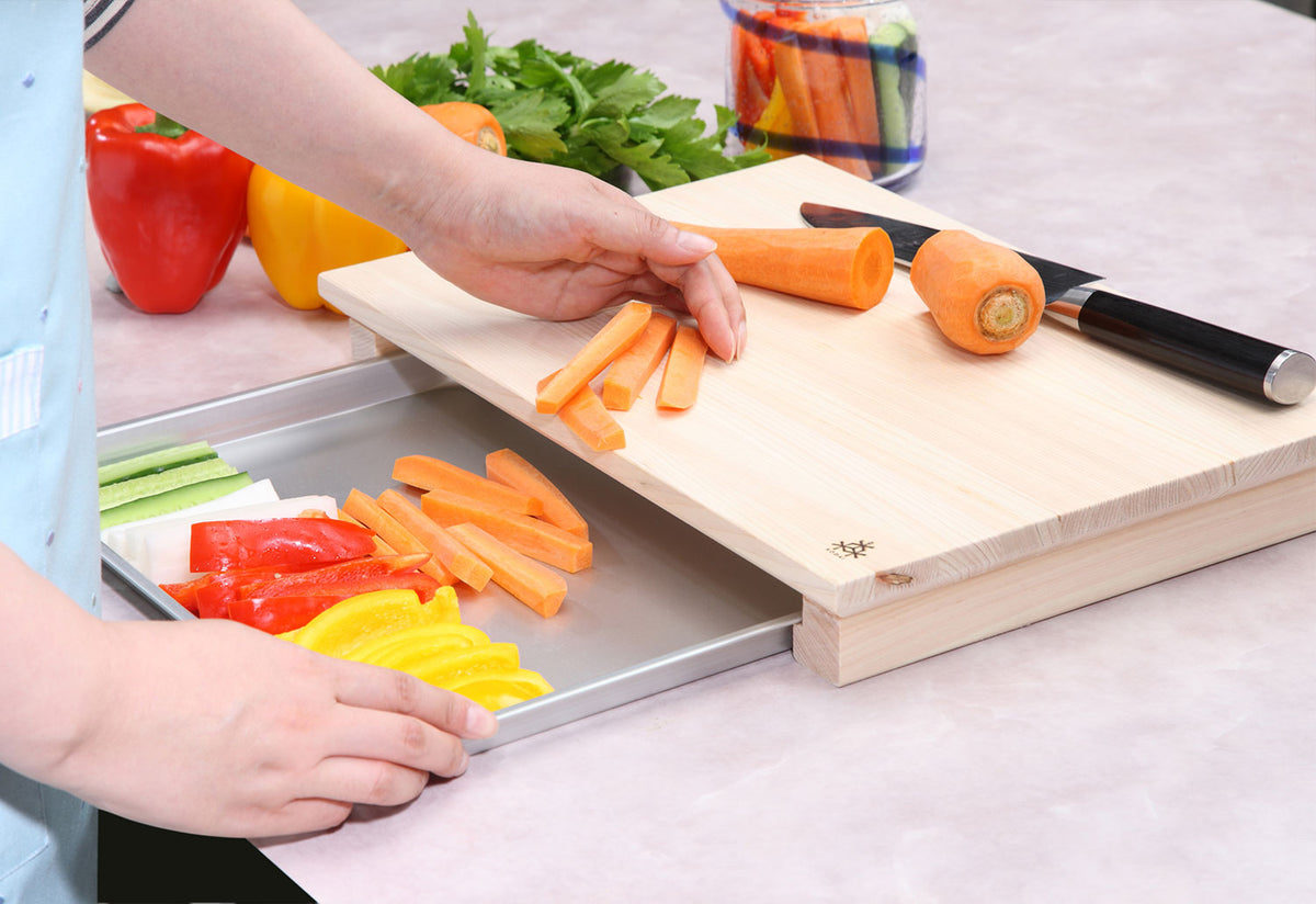Hinoki Cutting Board with Tray, Kodai