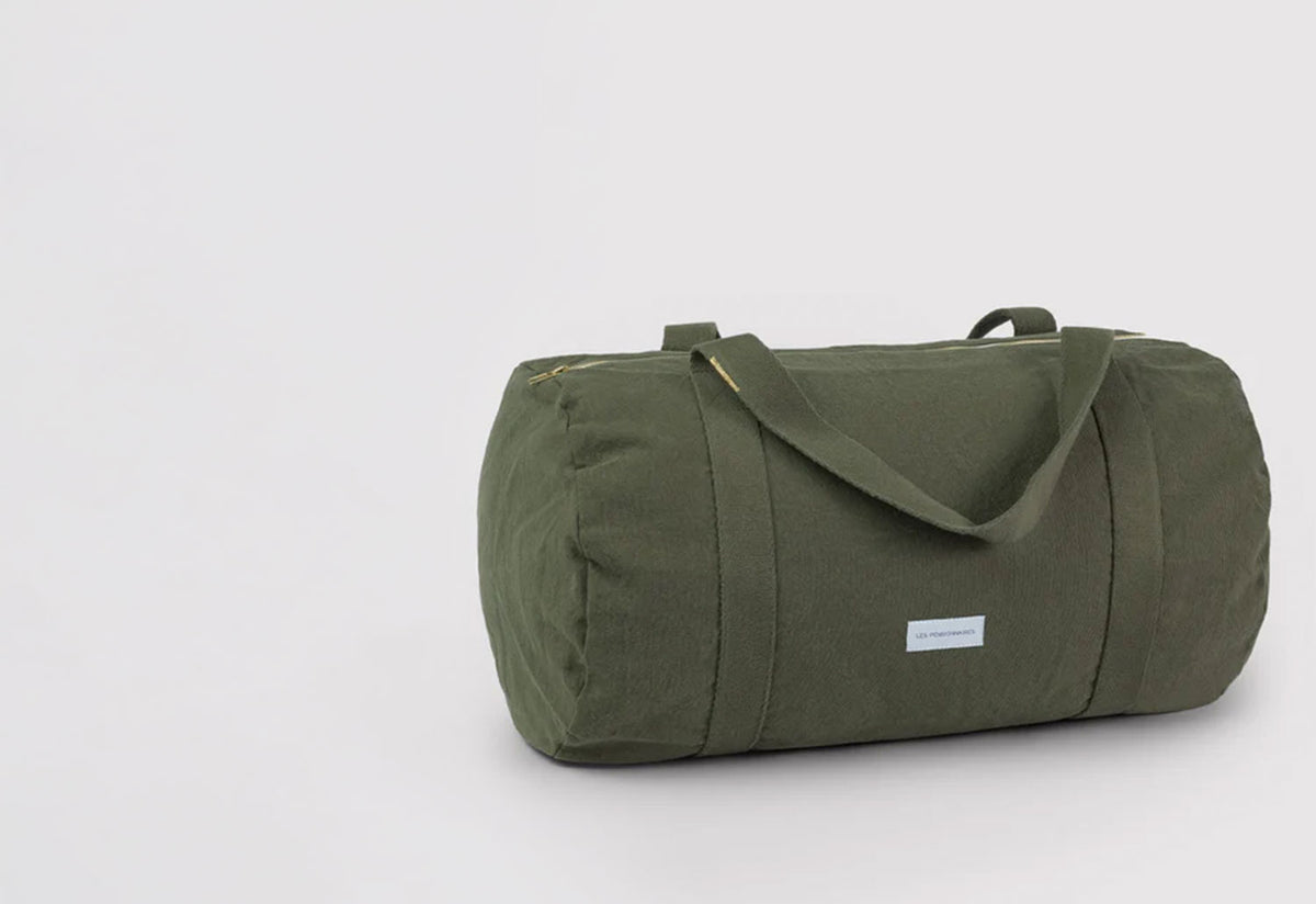 Bowling Bag, Les pensionnaires