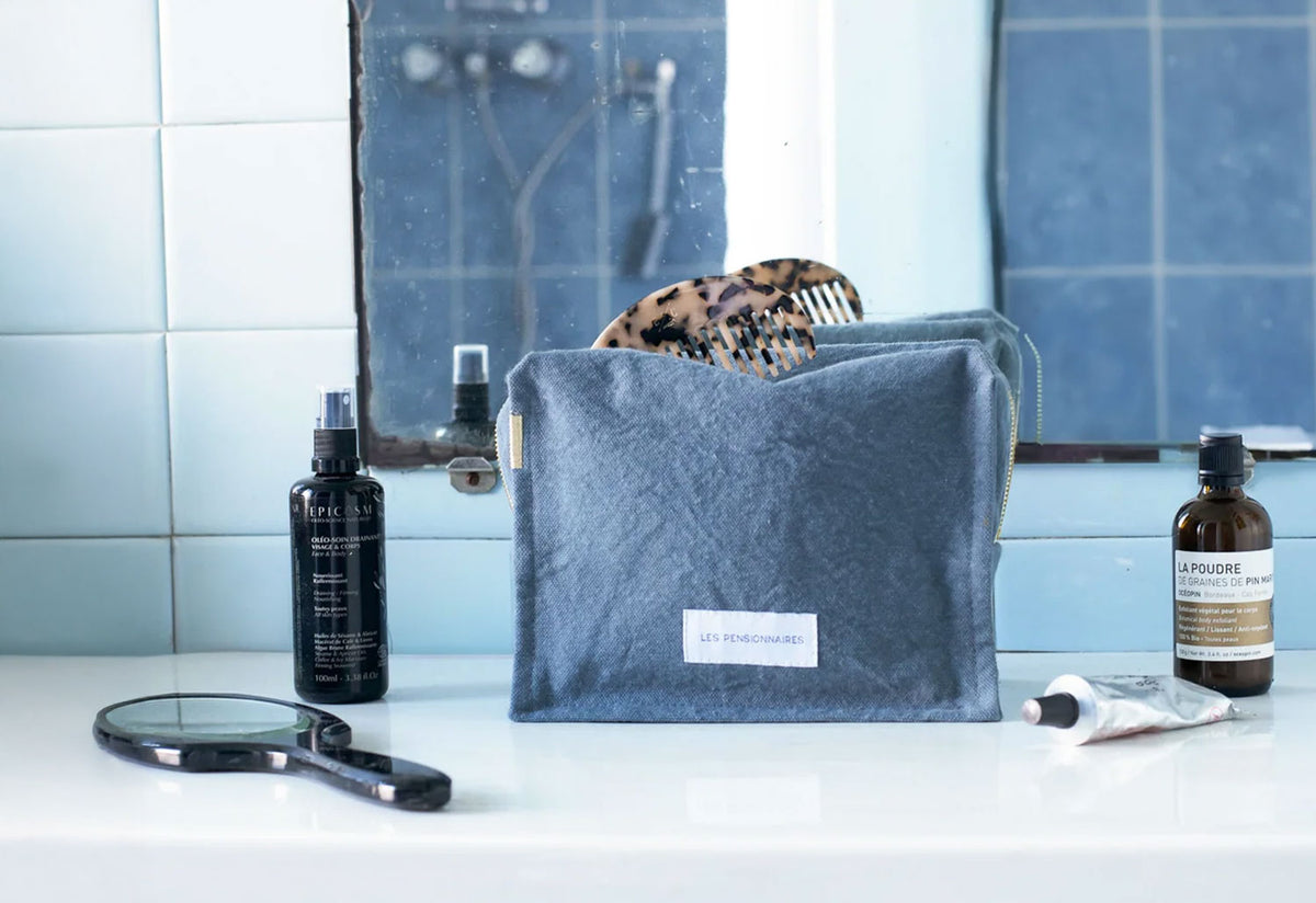 Cube Toiletry Bag, Les pensionnaires