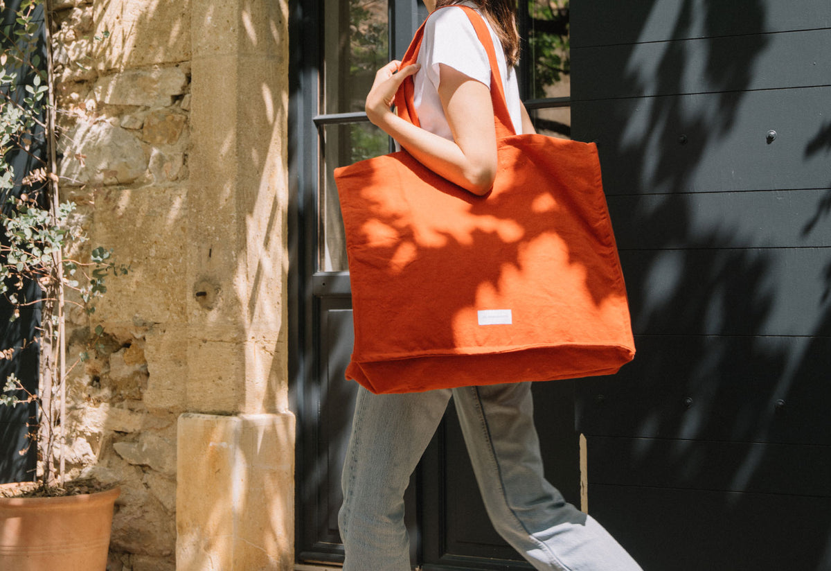Tote Bag, Les pensionnaires