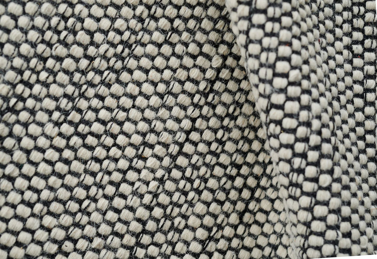 Asko Rug | Rectangle, Linie design