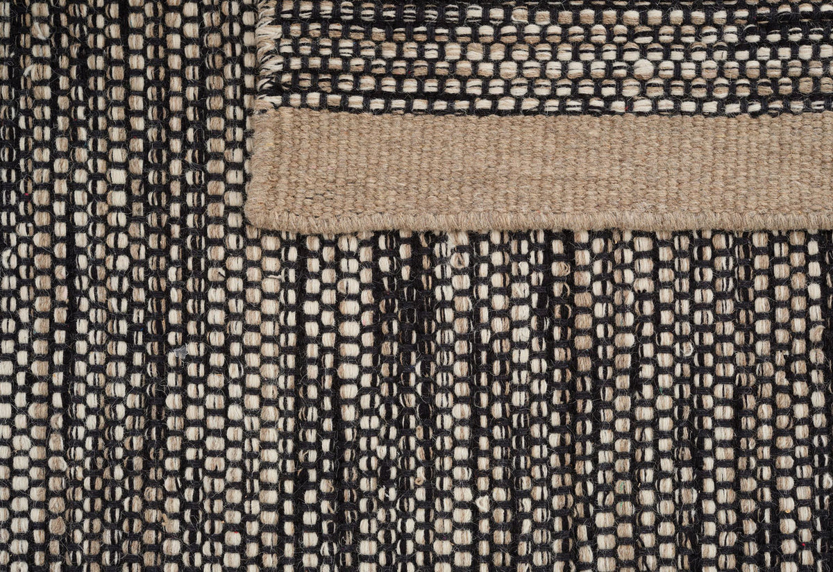 Asko Rug | Rectangle, Linie design