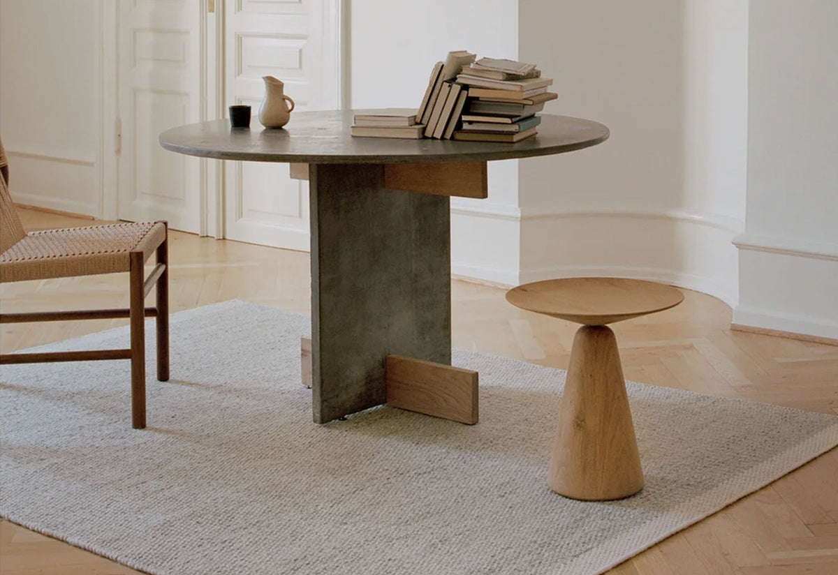 Frode Rug, Urd moll gundermann, Linie design
