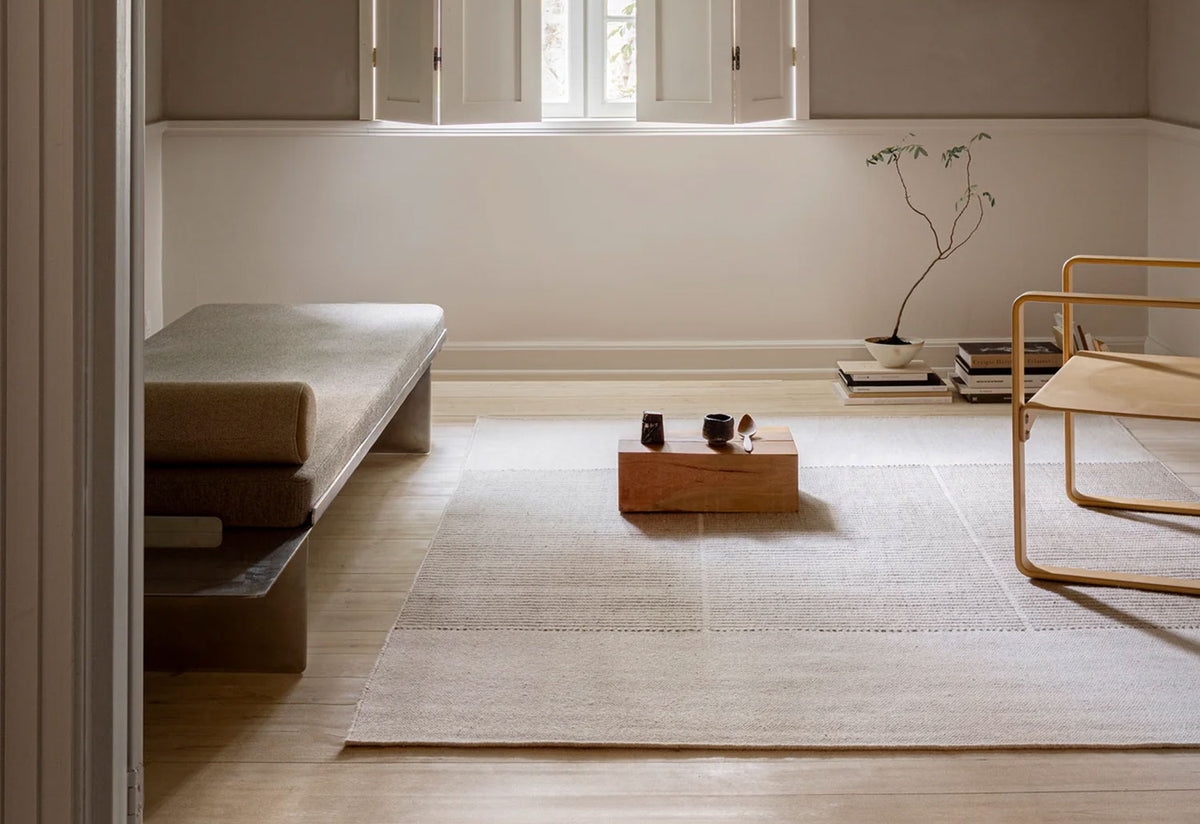 Poetic Grid Rug, Urd moll gundermann, Linie design