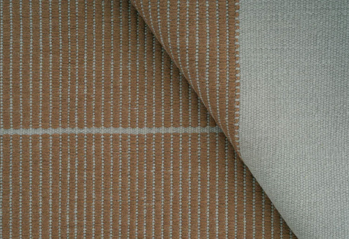 Poetic Grid Rug, Urd moll gundermann, Linie design