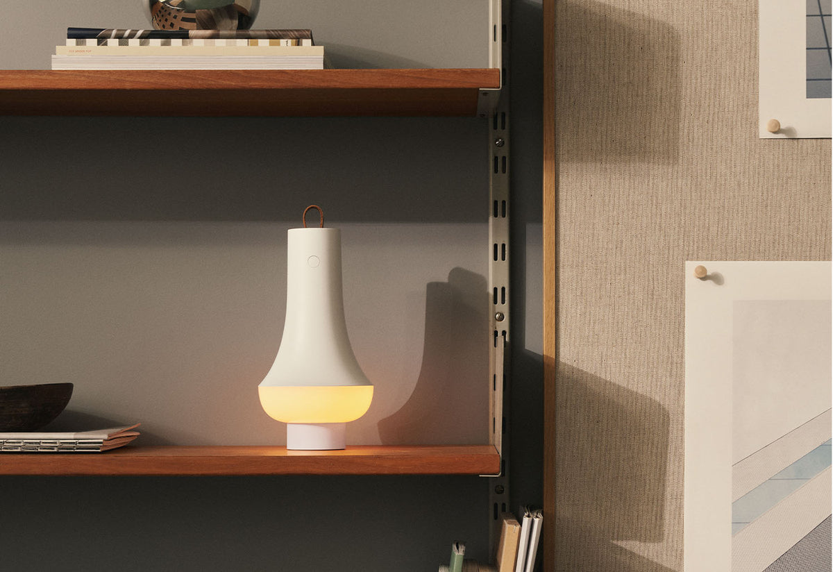 Tomoshi Portable, Nendo, Louis poulsen