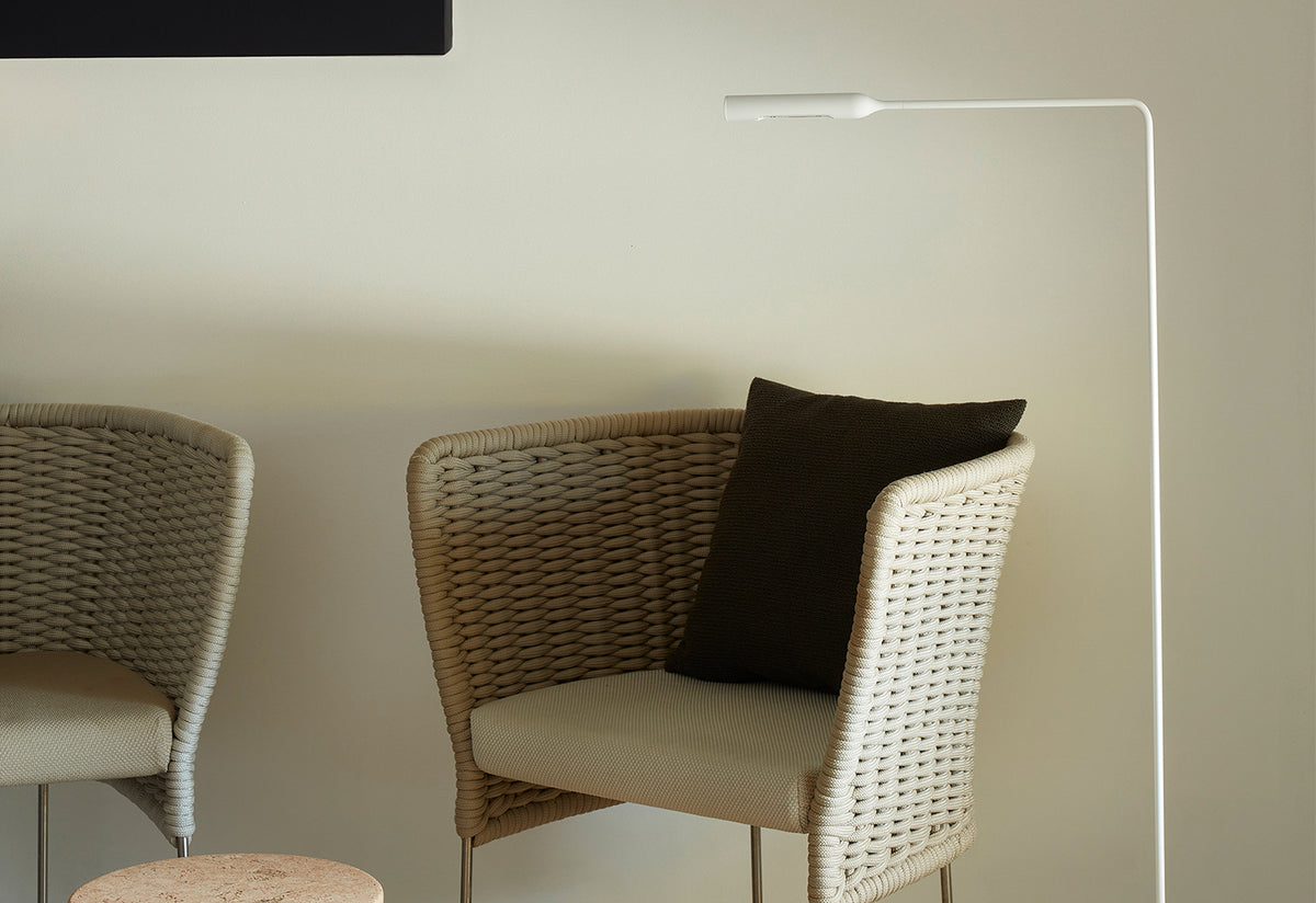 Flo Floor Lamp, Foster and partners, Lumina italia