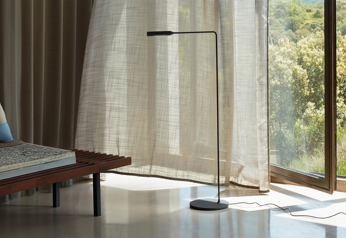 Flo Lounge Lamp, Foster and partners, Lumina italia