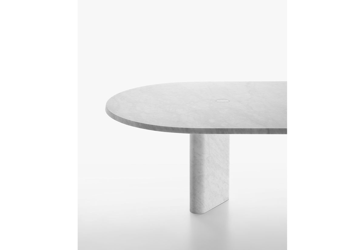 Largo Oval Dining Table, Barber osgerby, Marsotto
