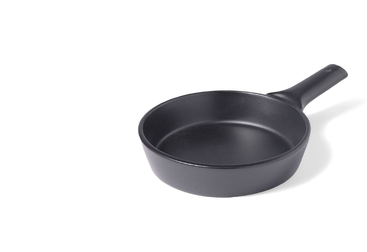 Sarten Round Pan, Sobokai, Marumitsu poterie