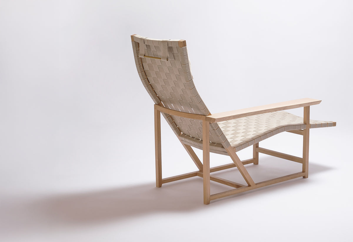 Mass Chaise Longue, Mentsen