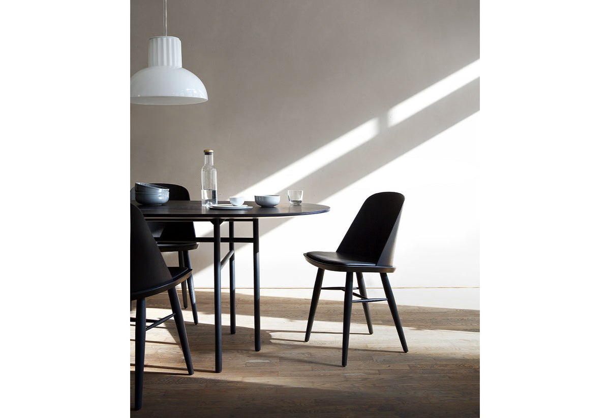 Snaregade Dining Table | Oval, Norm.architects, Audo copenhagen