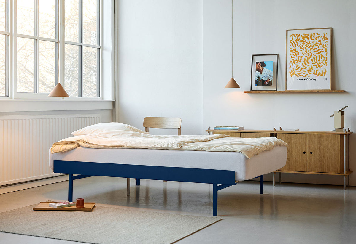 90 - 180cm Bed | High, Moebe