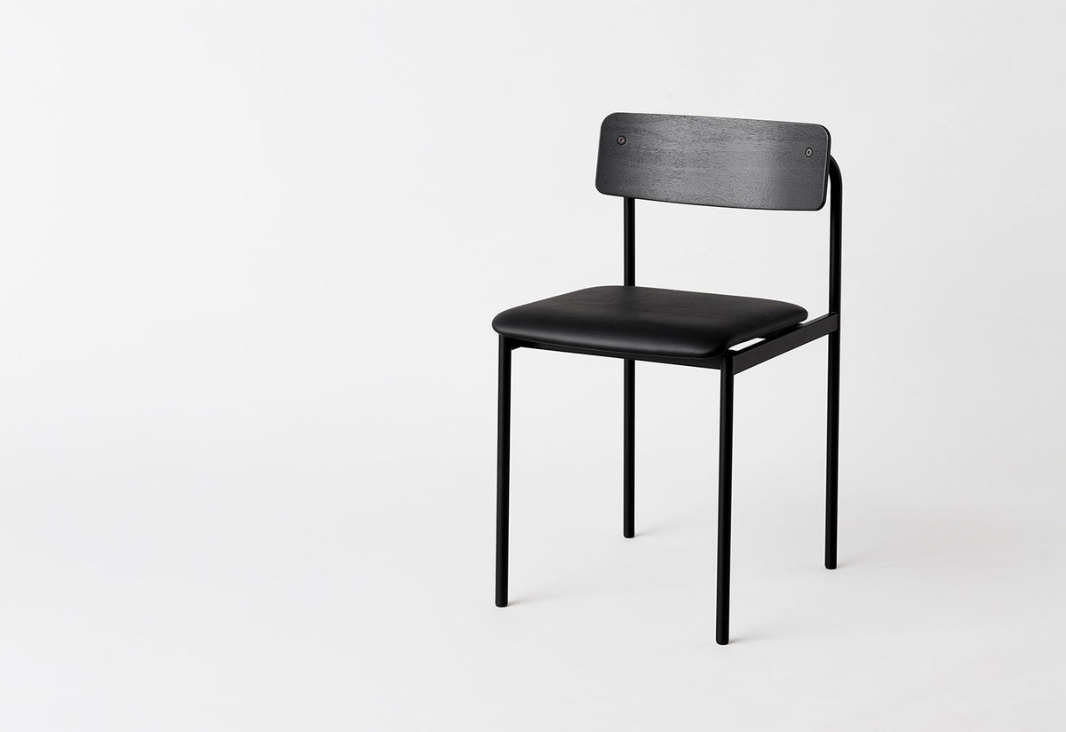 Offset Chair | Upholstered Seat, Moebe