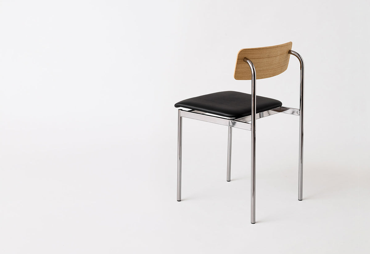 Offset Chair | Upholstered Seat, Moebe