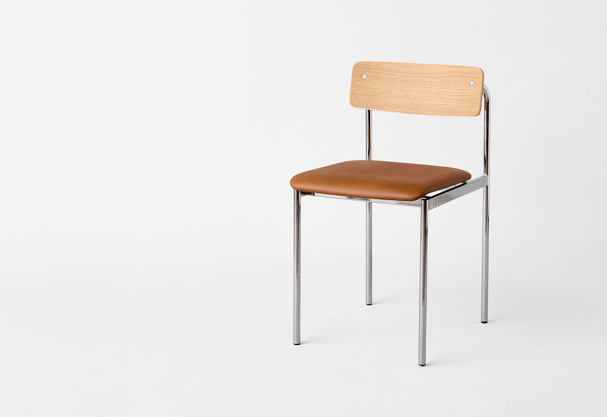 Offset Chair | Upholstered Seat, Moebe