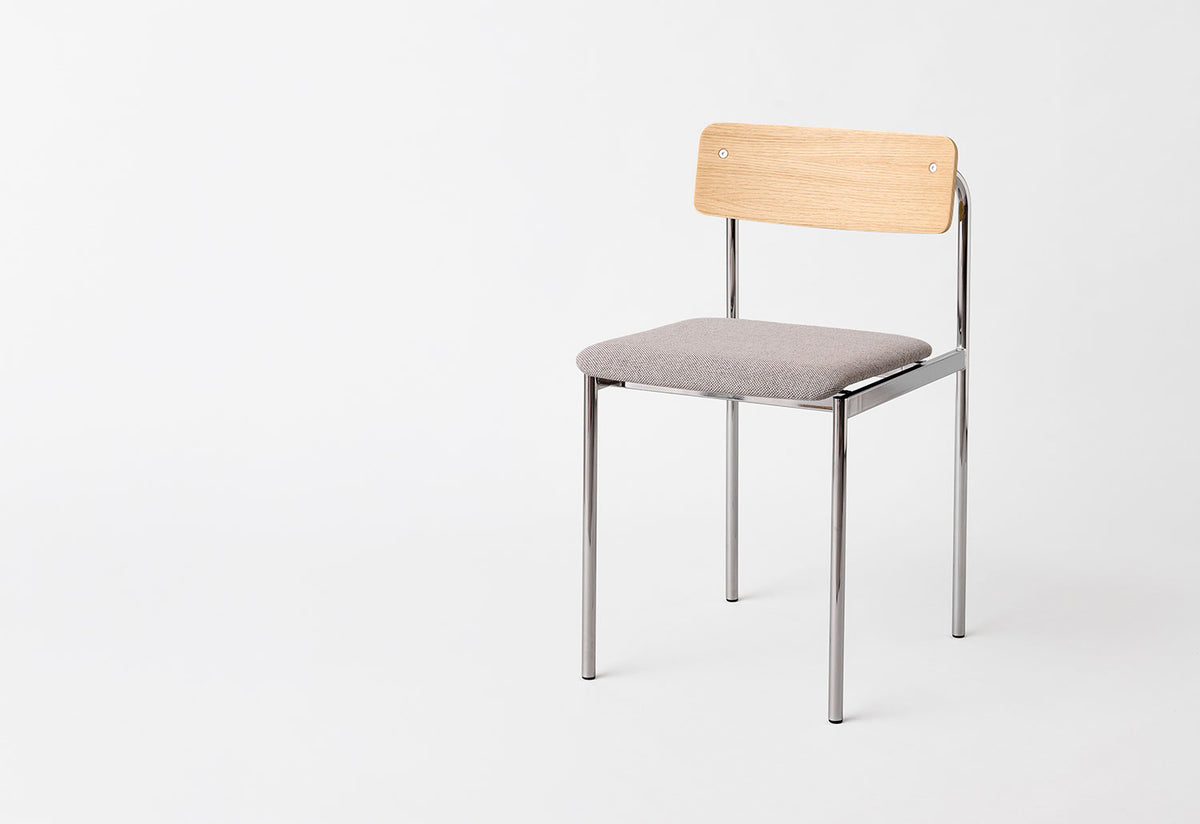 Offset Chair | Upholstered Seat, Moebe