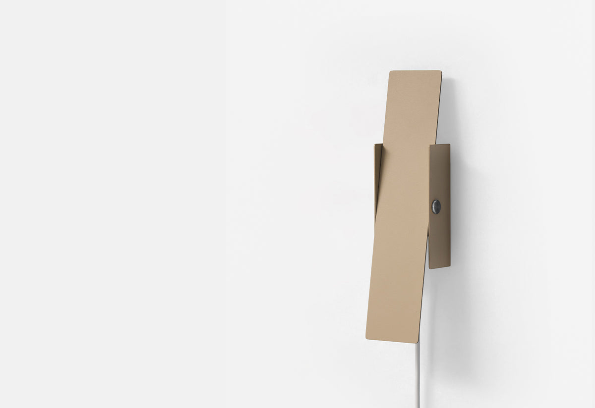 Pivoting Wall Lamp, Moebe