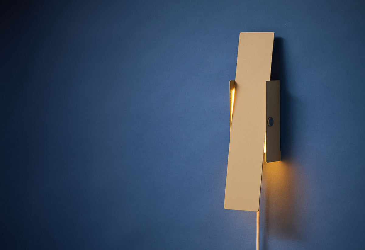 Pivoting Wall Lamp, Moebe