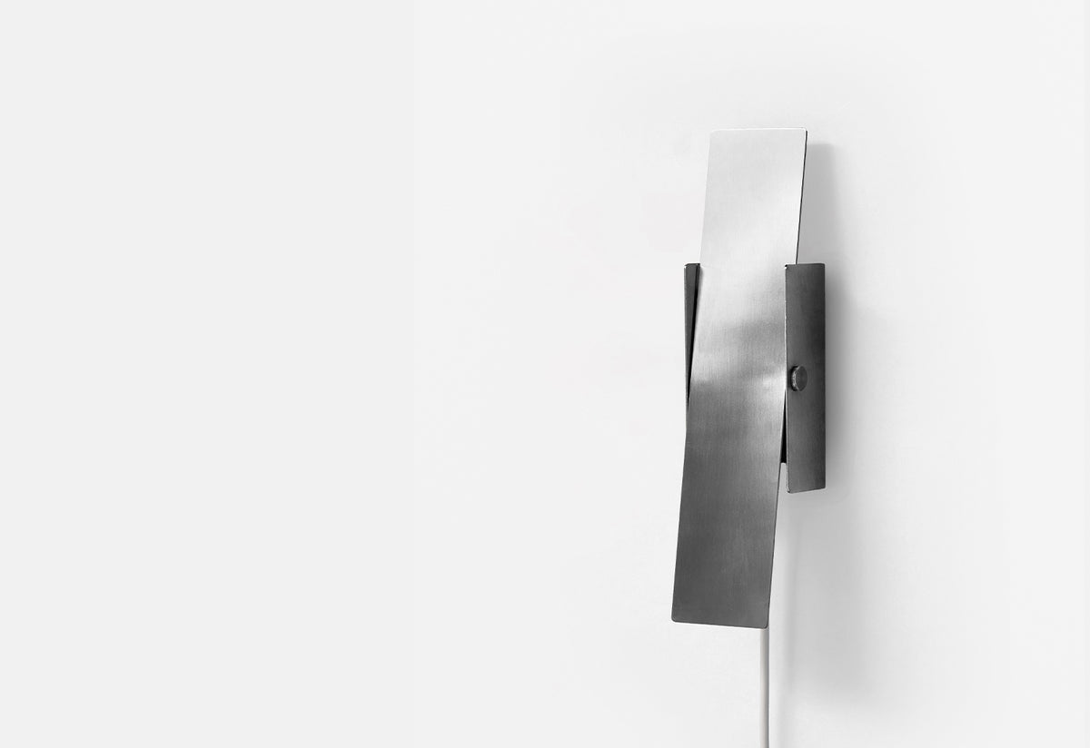 Pivoting Wall Lamp, Moebe