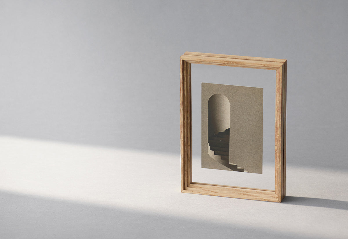 Standing Frame, Moebe