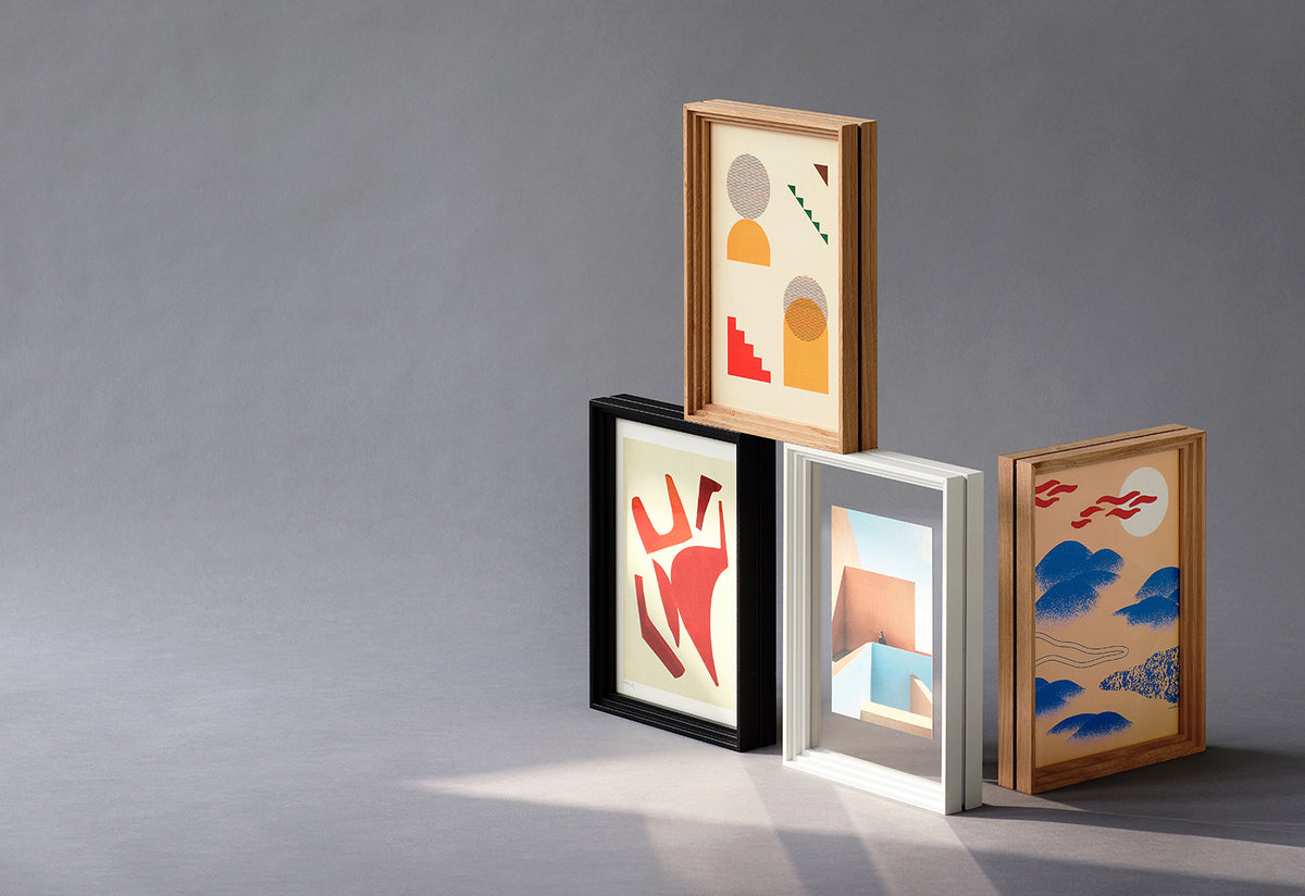 Standing Frame, Moebe