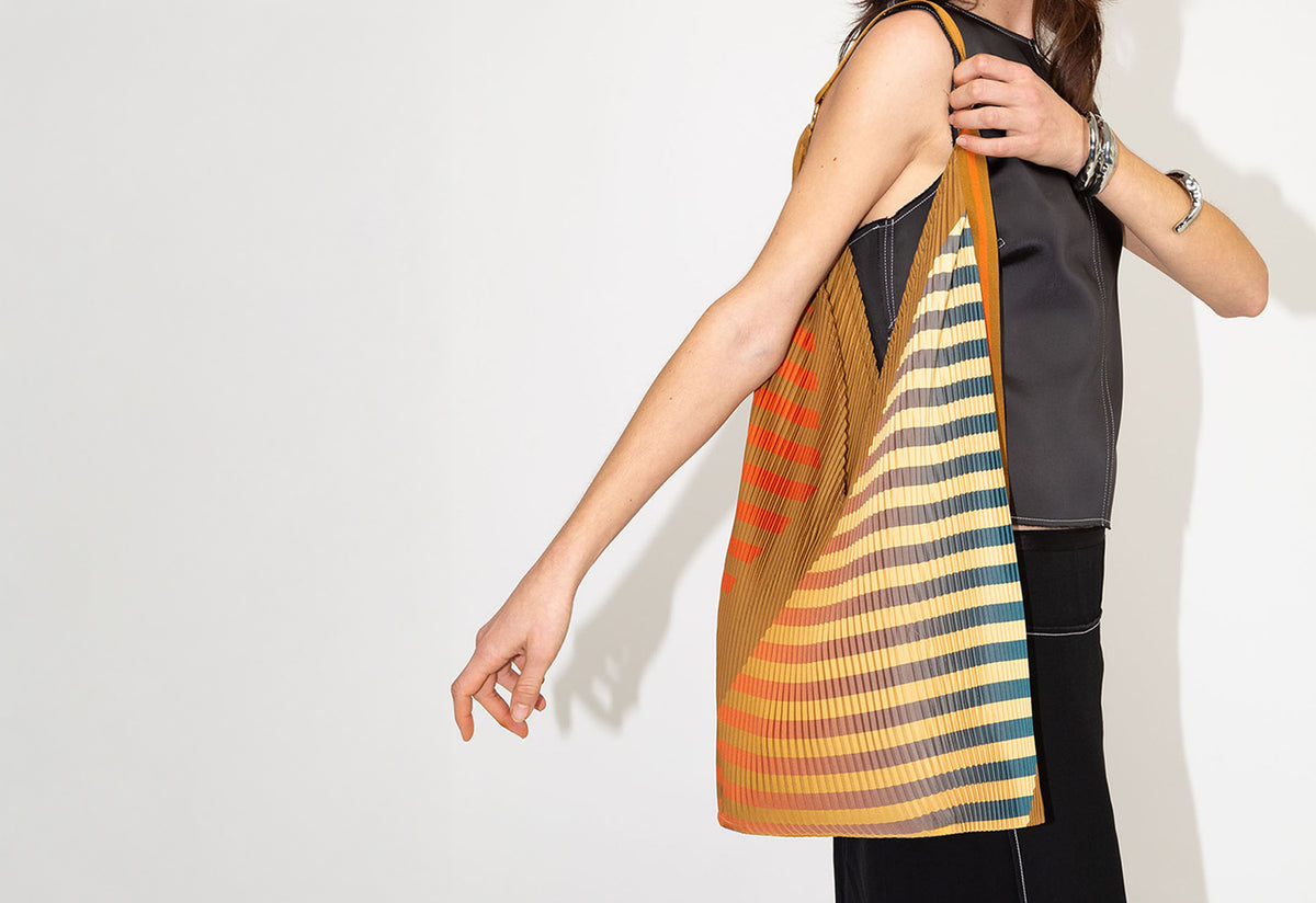 Pleated Y Bag | Claudia Ocher, Multitudes