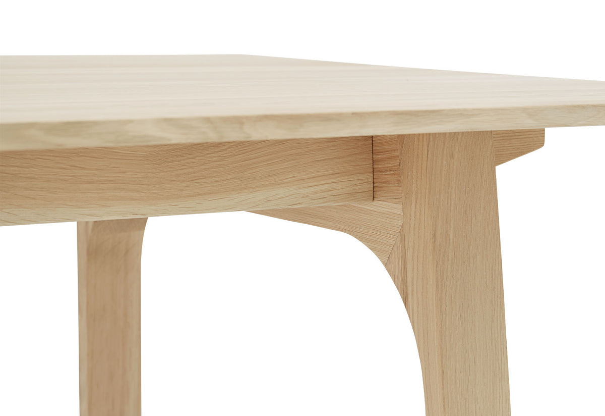 Earnest Extendable Table, John tree, Muuto