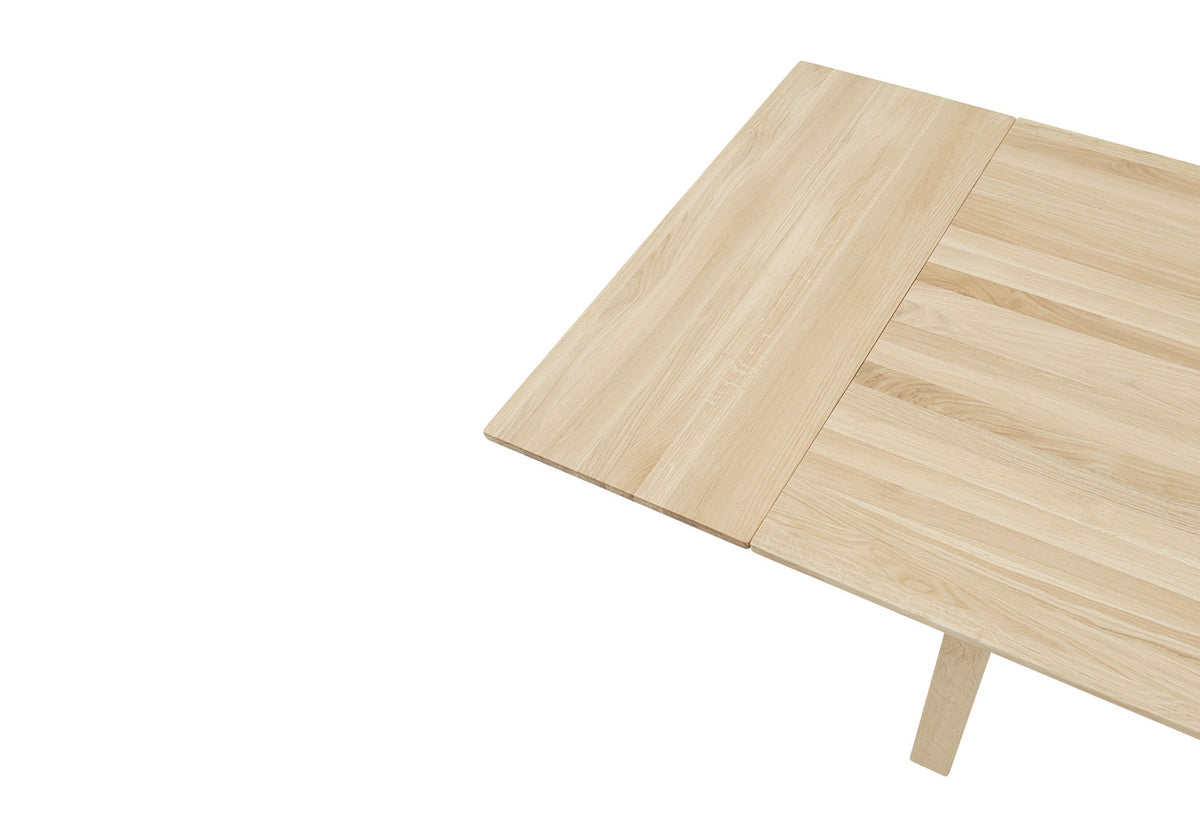 Earnest Extendable Table, John tree, Muuto