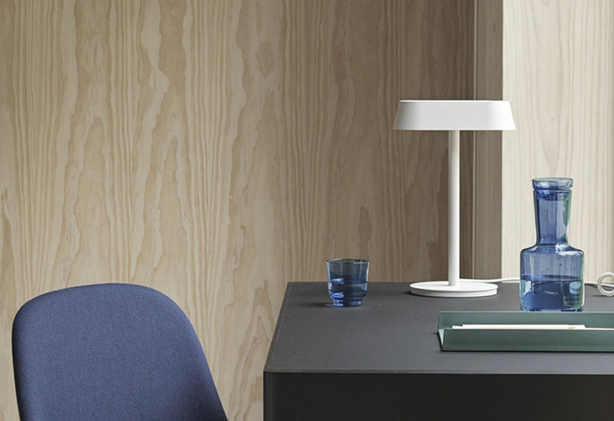 Linear Table Lamp, Thomas bentzen, Muuto
