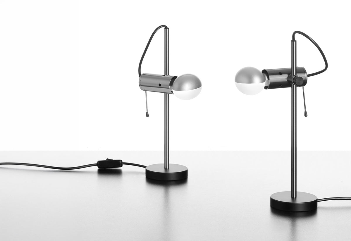 Agnoli 251 Table Lamp, Tito agnoli, Oluce
