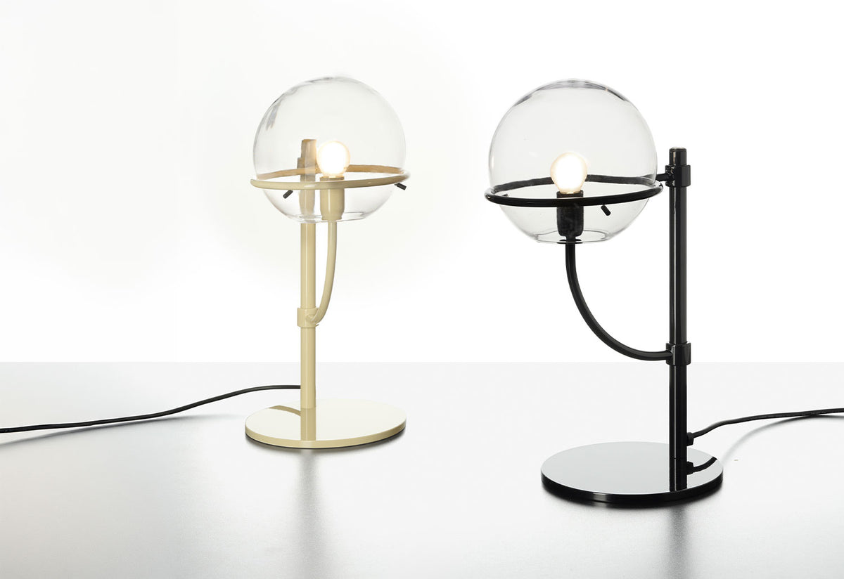Lyndon Table Lamp, Vico magistretti, Oluce