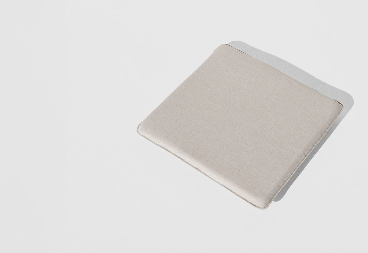 Week-End Lounge Chair, Studio brichetziegler, Petite friture