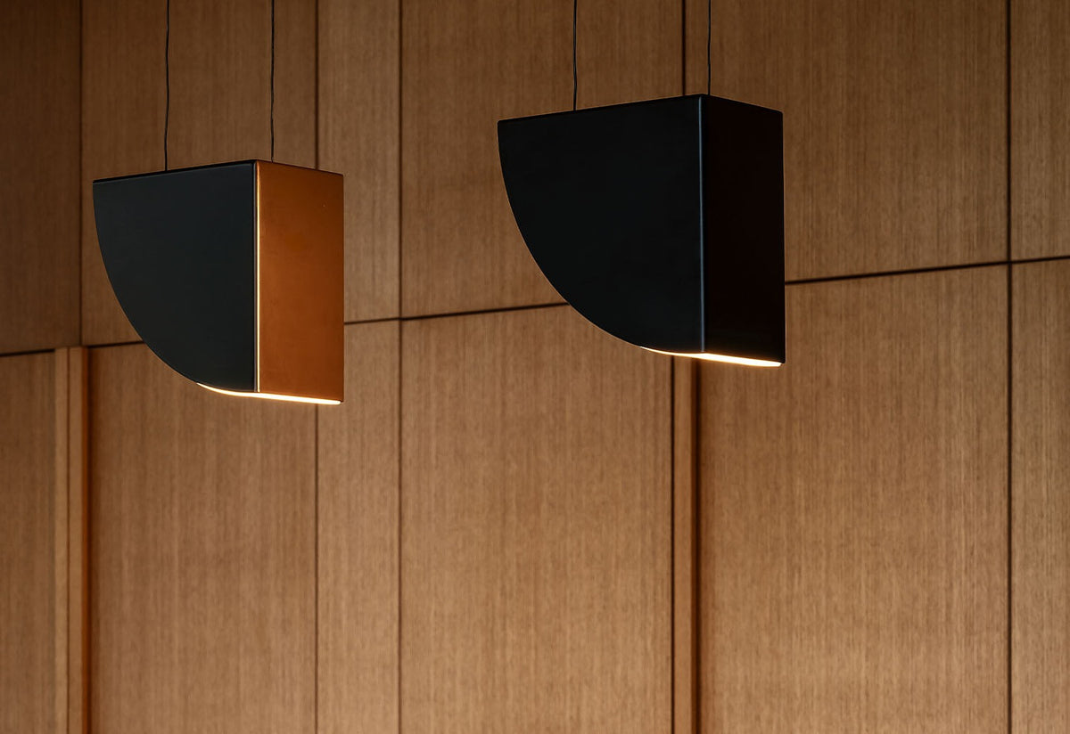 Phase Pendant | Small, Estudio persona, Resident