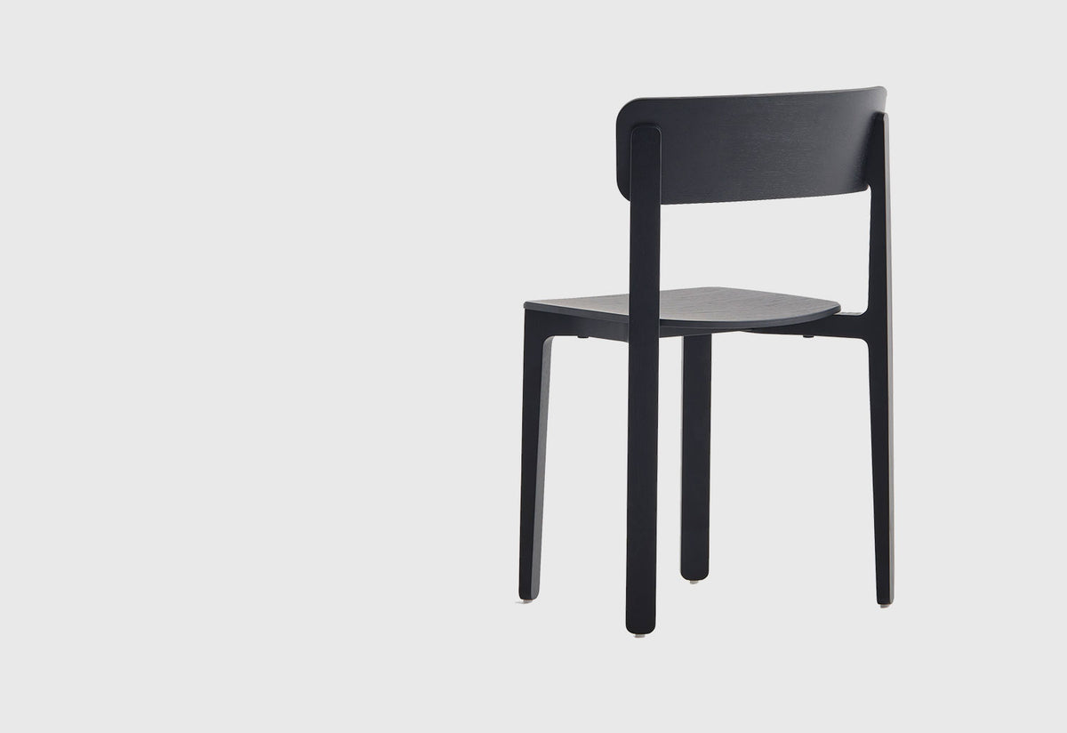 Radio Chair, Tim rundle, Resident