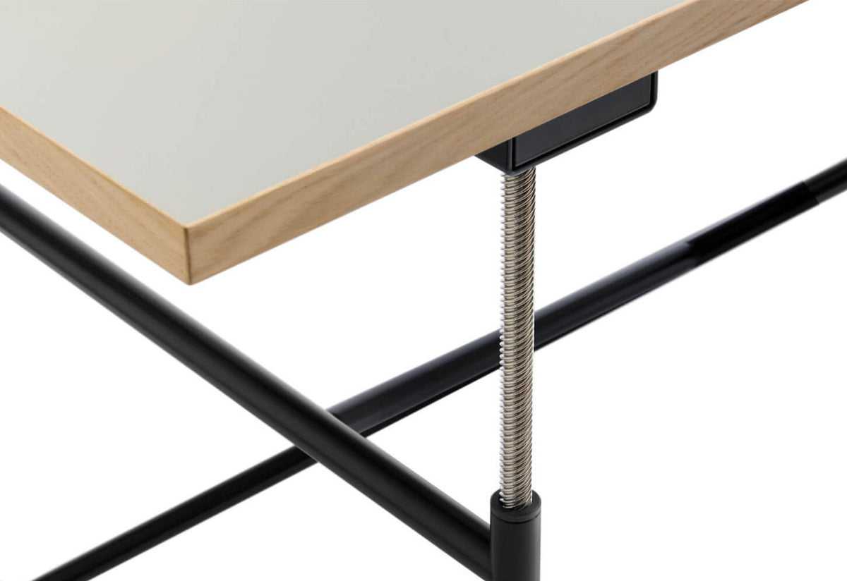 Eiermann E Desk, Egon eiermann, Tim schütze, Richard lampert