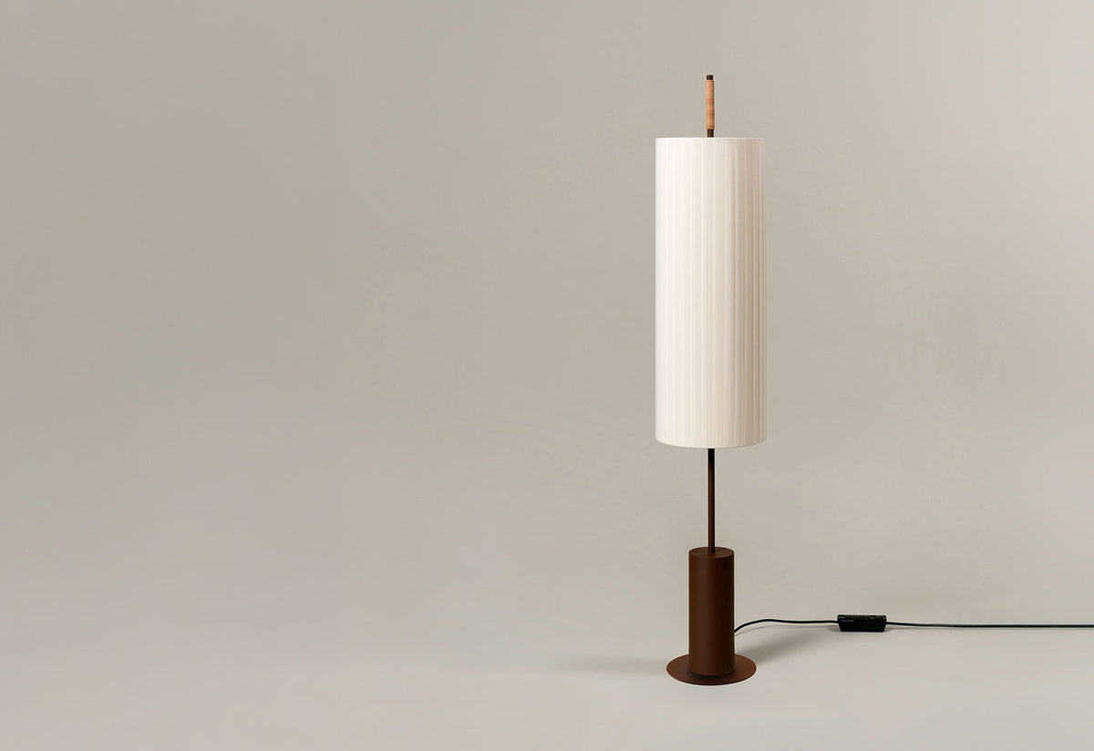 Dorica Floor Lamp, J miralbell and m raventós, Santa and cole