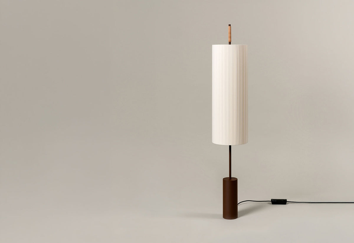 Dorica Floor Lamp, J miralbell and m raventós, Santa and cole